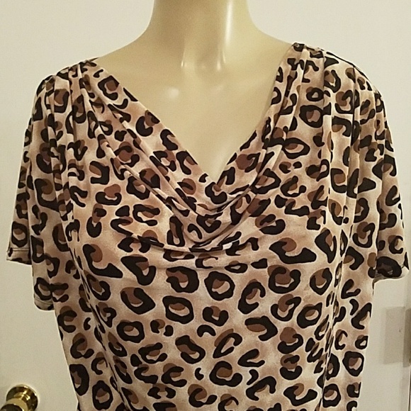 LEOPARD  PRINT TOP - Picture 5 of 7